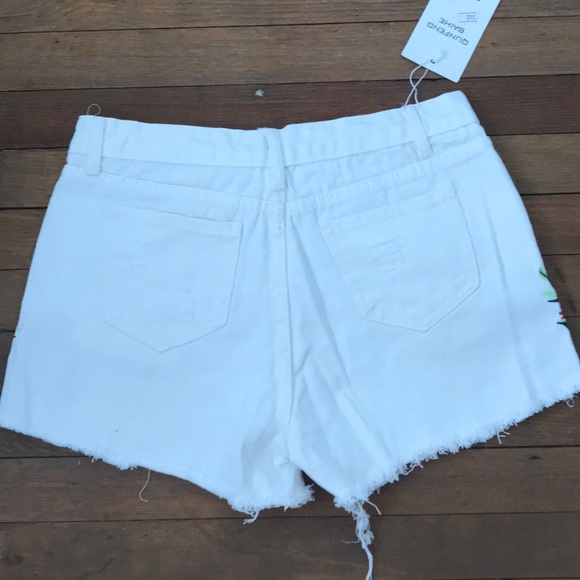 White jean shorts - Picture 2 of 2